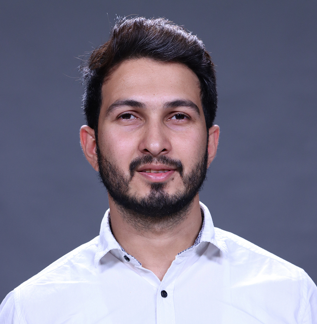 >Dr. Rishi Raj Singh Rathore